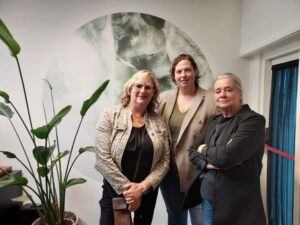 Letty, Henriëtte en Sanne